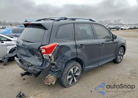 2017 Subaru Forester 2.5I Premium z USA, uszkodzony, nr VIN JF2SJAEC4HH805982